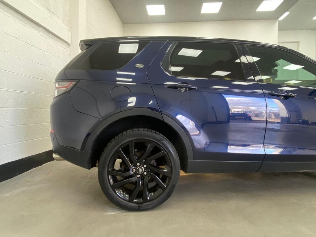 Used Land Rover Discovery Sport 2016 for sale - 77557737: Photo 6