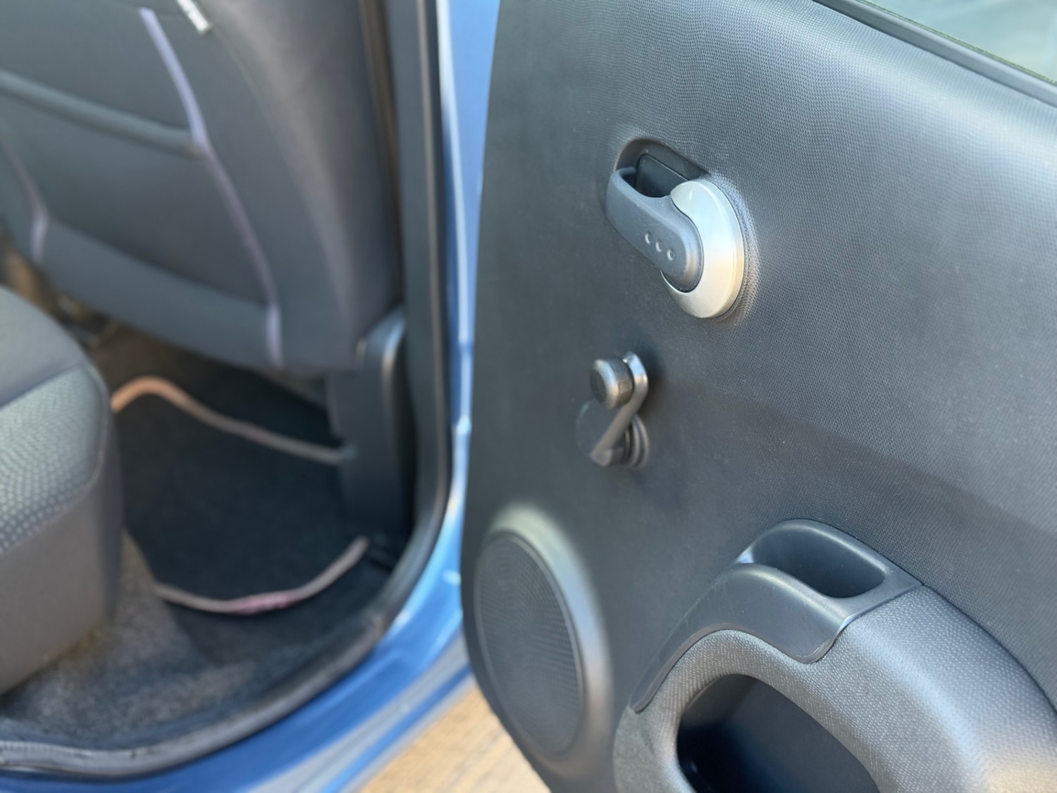 Used Nissan Micra 2010 for sale - 77720889: Photo 24