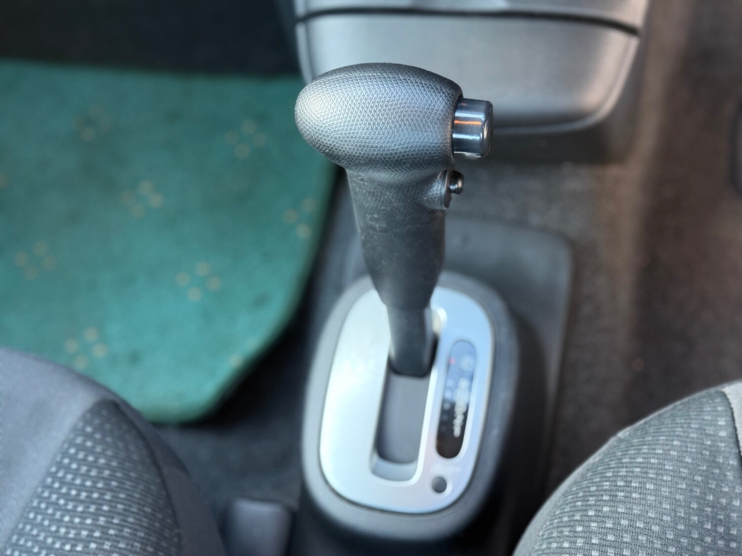 Used Nissan Micra 2010 for sale - 77720889: Photo 35