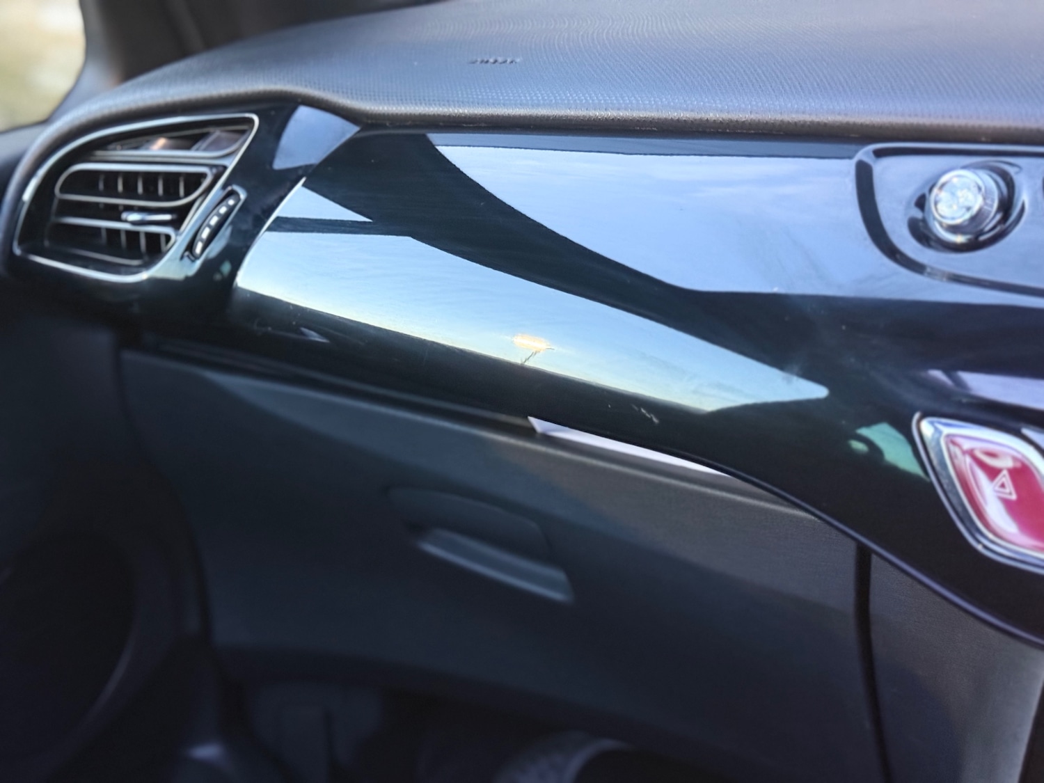 Used Citroen DS3 2014 for sale - 77410768: Photo 28