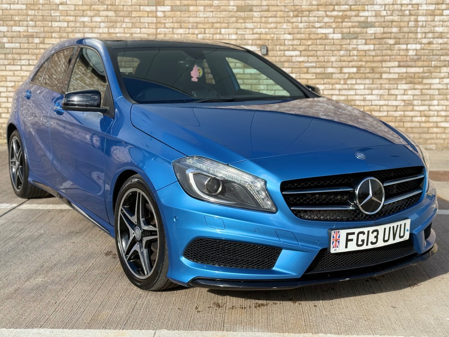 Used Mercedes-Benz A-Class 2013 for sale - 78015616: Photo 2