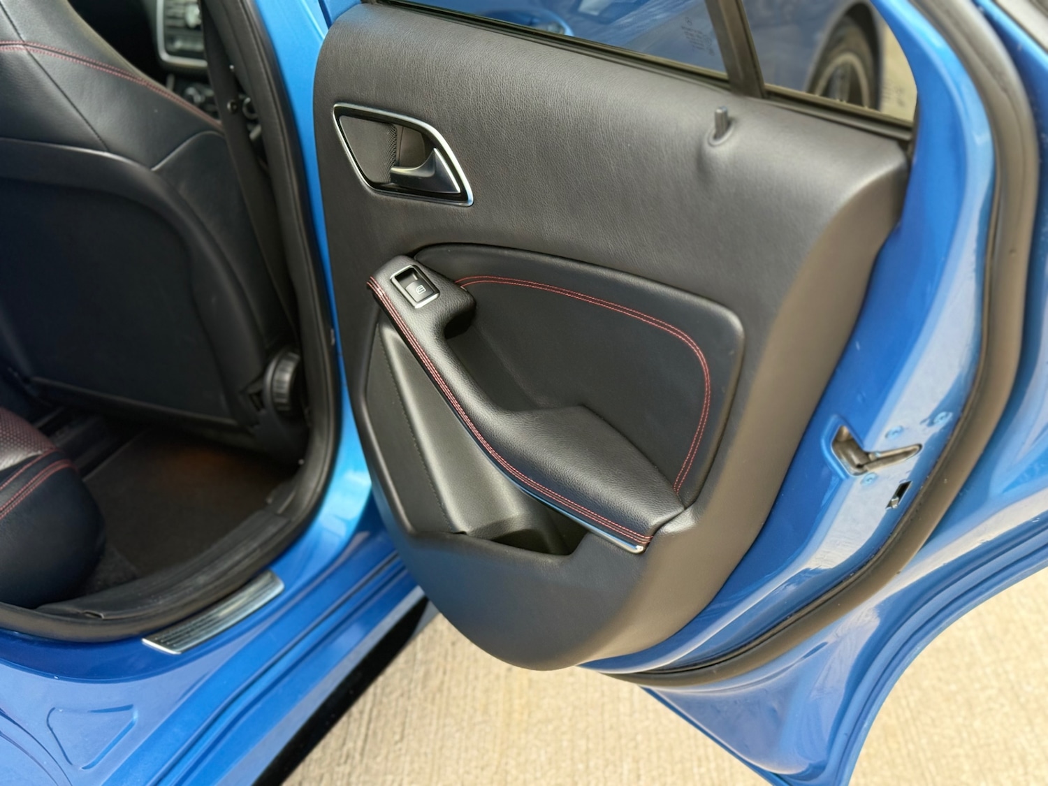 Used Mercedes-Benz A-Class 2013 for sale - 78015616: Photo 29