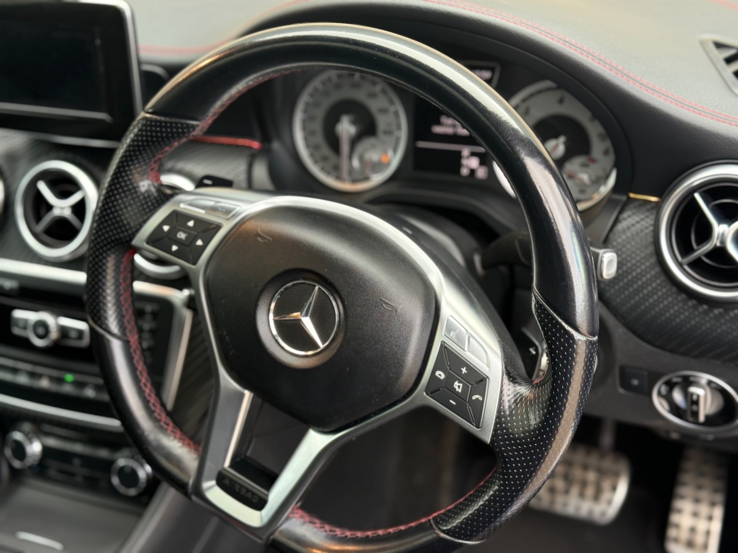 Used Mercedes-Benz A-Class 2013 for sale - 78015616: Photo 40