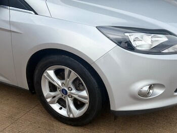 Used Ford Focus 2014 for sale - 77679310: Photo