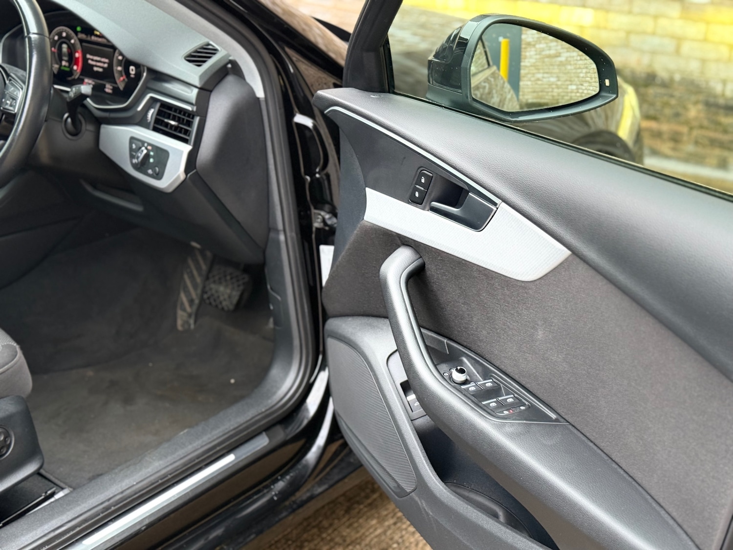 Used Audi A4 2021 for sale - 77410778: Photo 65