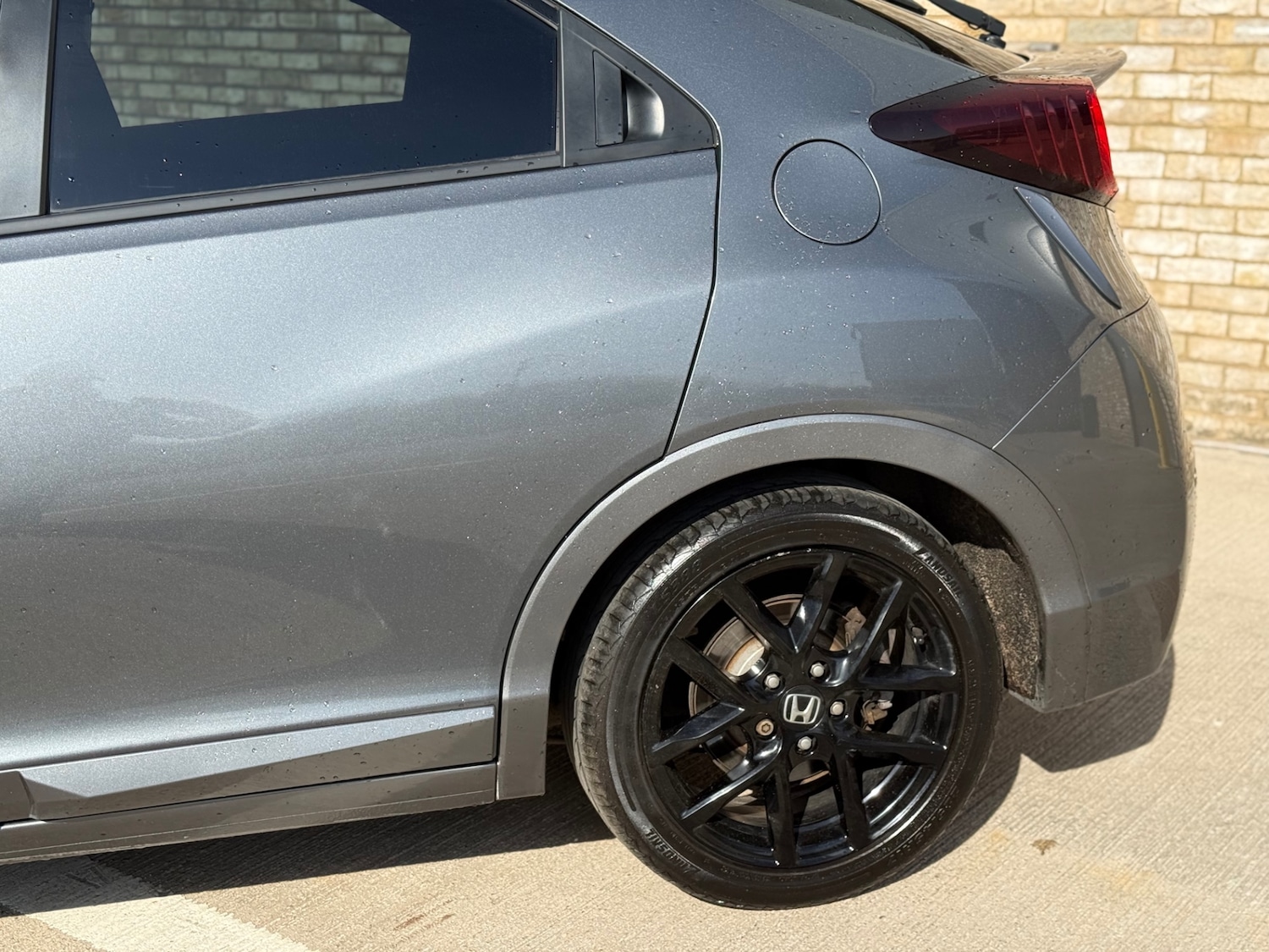 Used Honda Civic 2016 for sale - 77947028: Photo 12