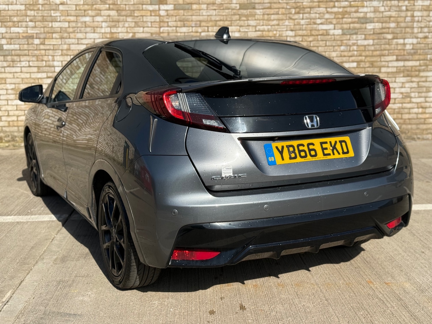 Used Honda Civic 2016 for sale - 77947028: Photo 15