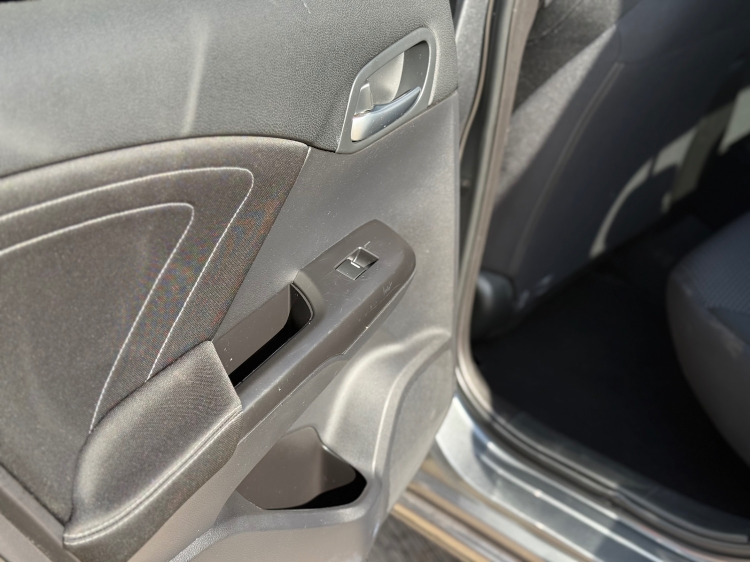 Used Honda Civic 2016 for sale - 77947028: Photo 27