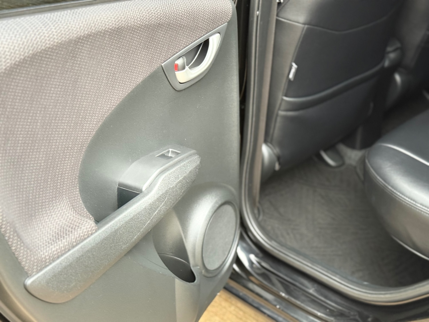 Used Honda Jazz 2024 for sale - 77323934: Photo 33