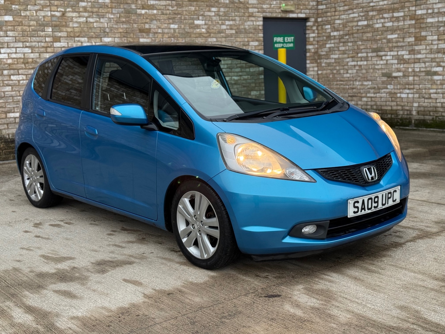 Used Honda Jazz 2009 for sale - 77410784: Photo 1