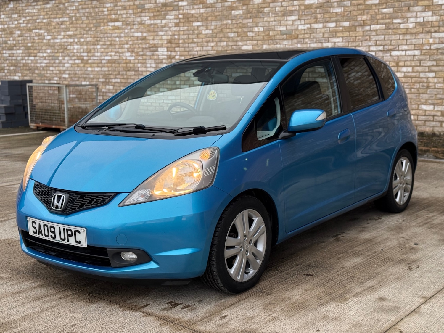 Used Honda Jazz 2009 for sale - 77410784: Photo 12