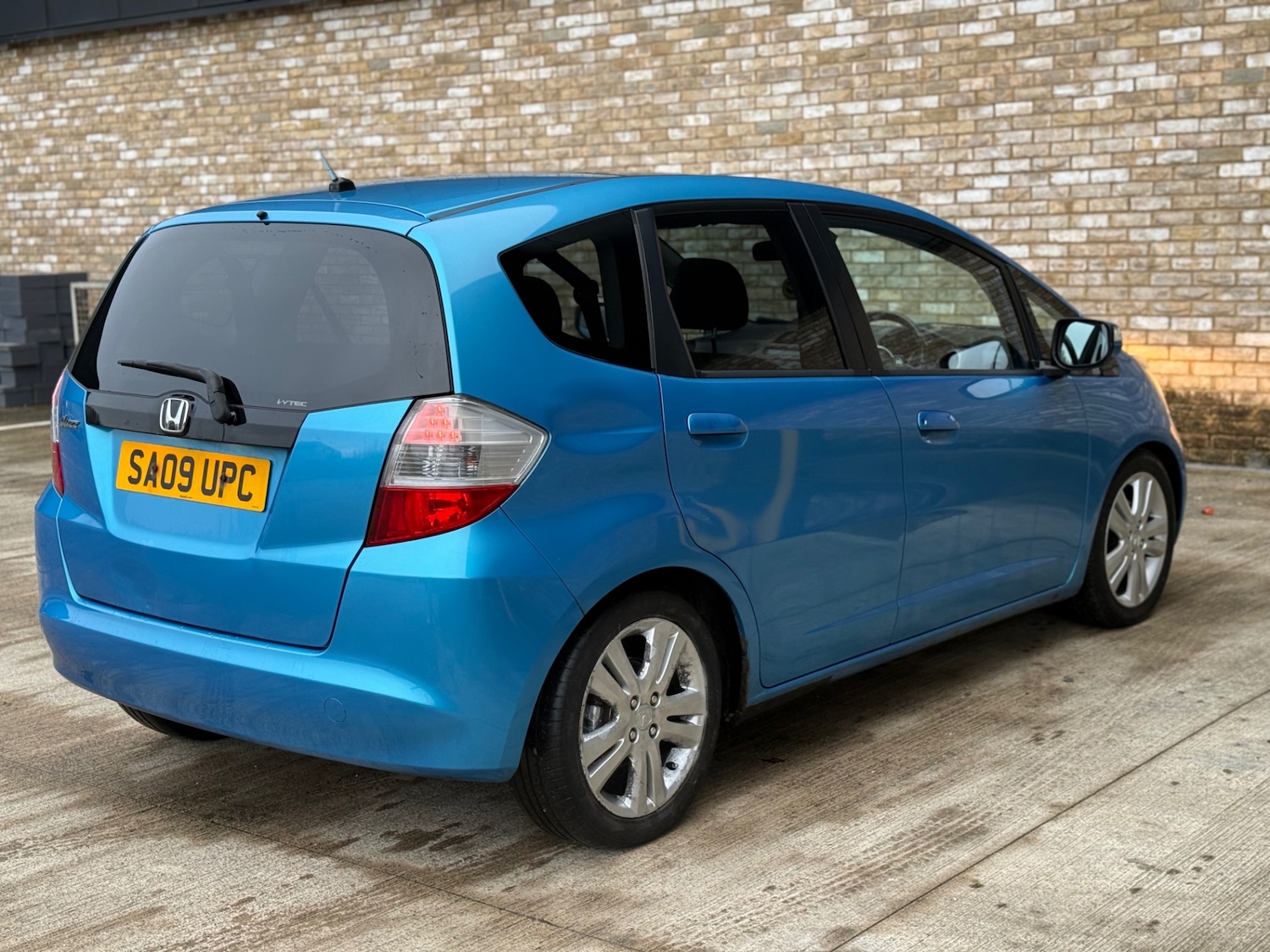 Used Honda Jazz 2009 for sale - 77410784: Photo 23