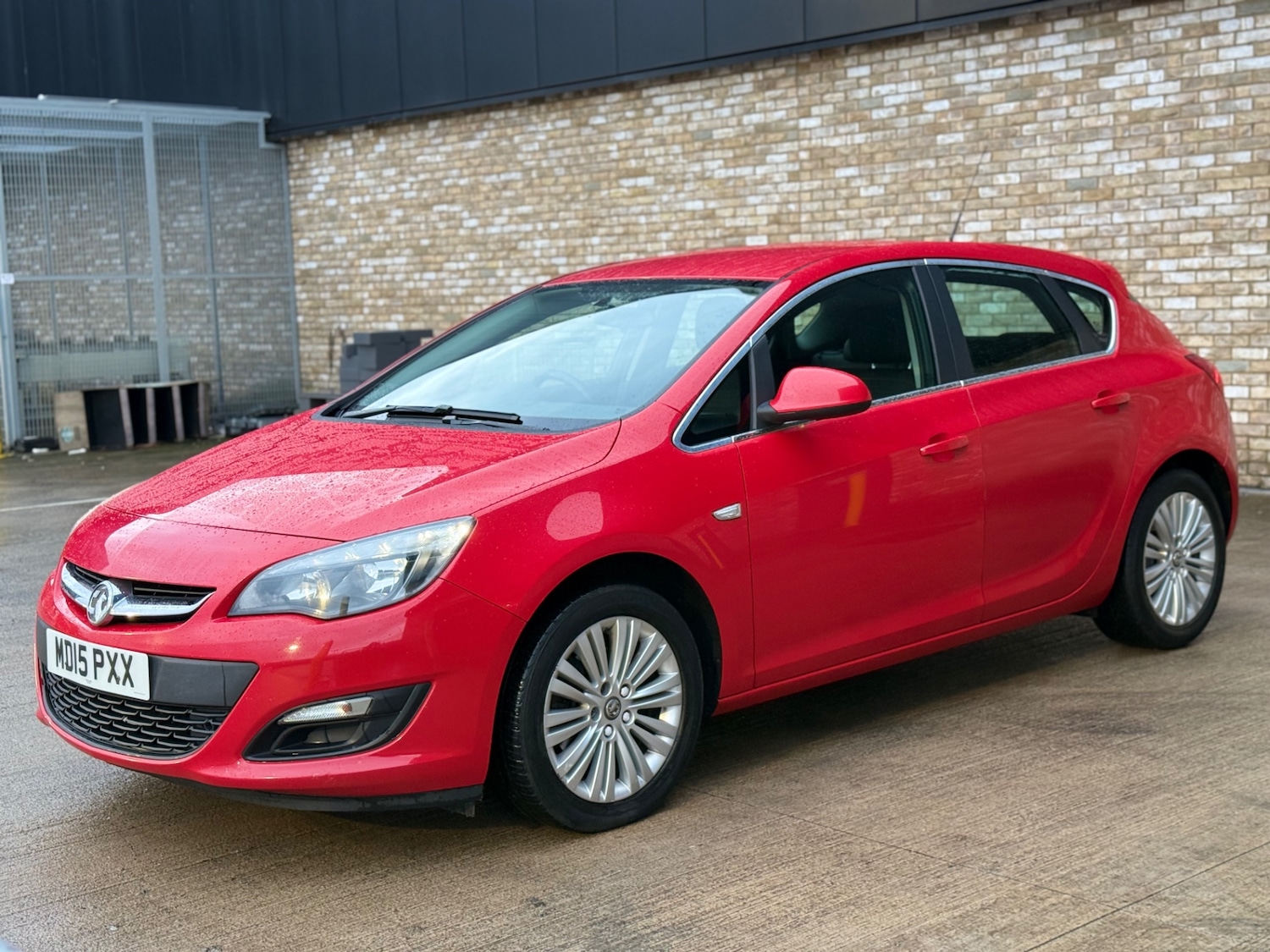 Used Vauxhall Astra 2015 for sale - 77493678: Photo 12