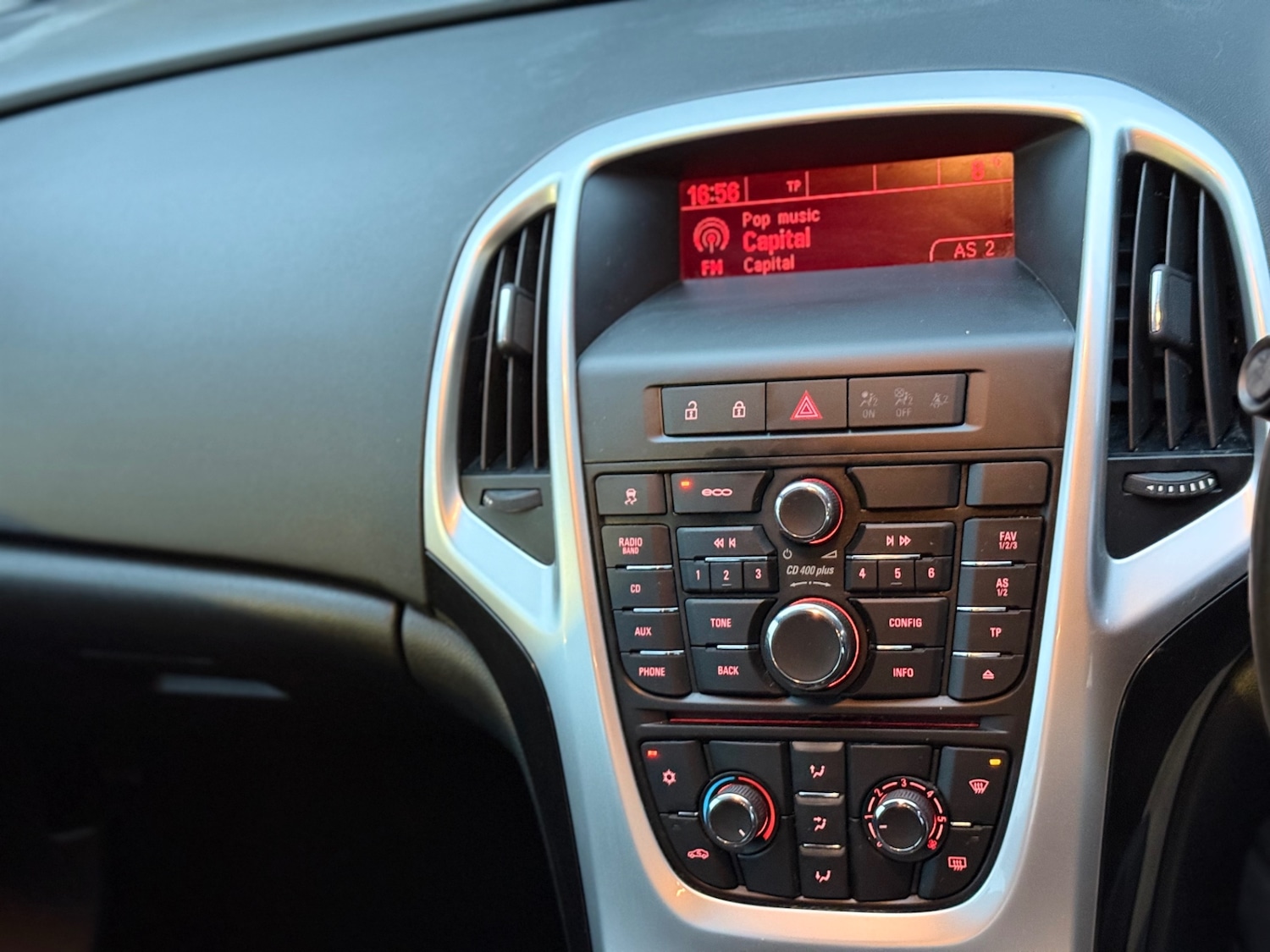 Used Vauxhall Astra 2015 for sale - 77493678: Photo 34