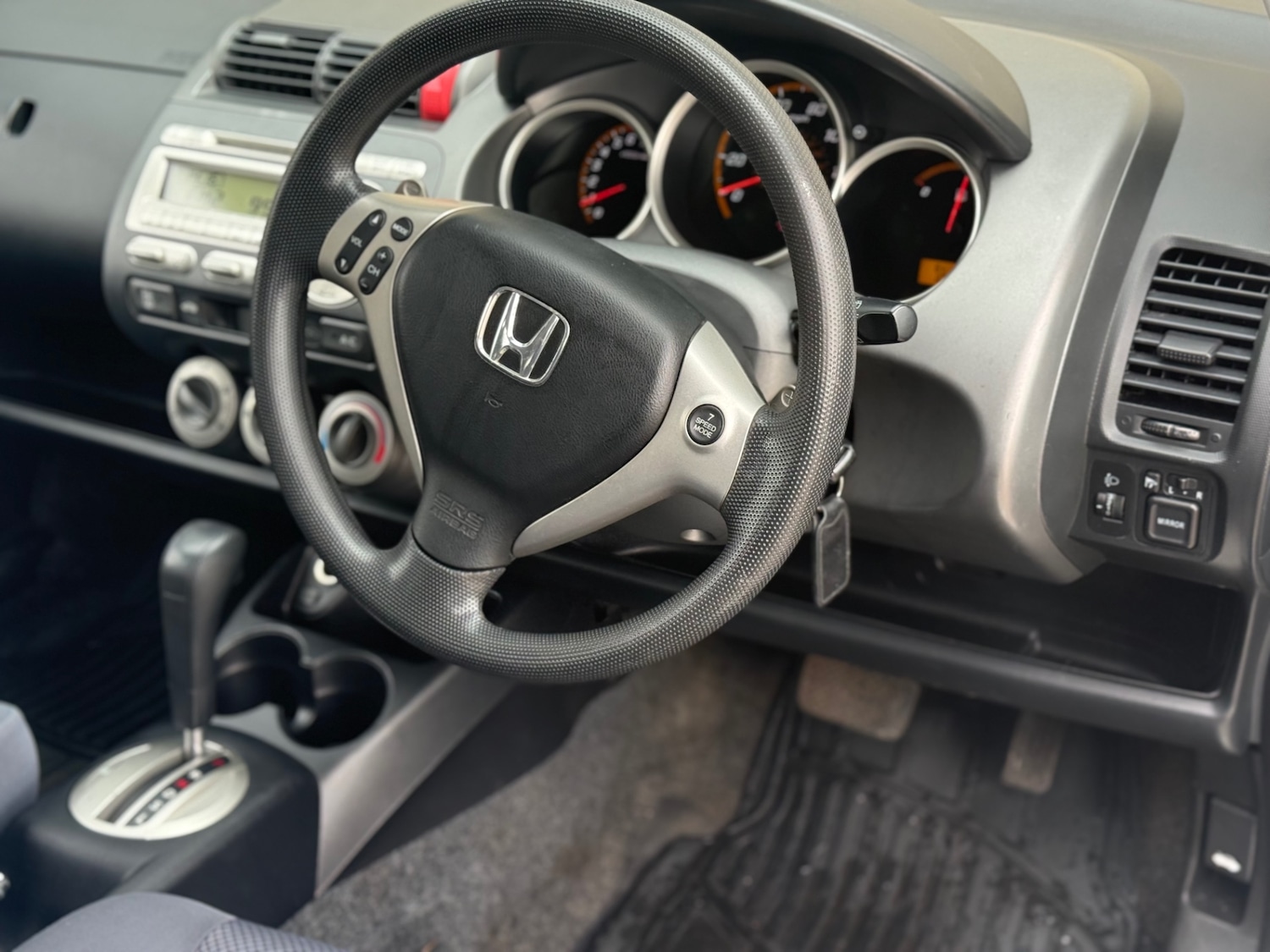 Used Honda Jazz 2006 for sale - 78025343: Photo 31