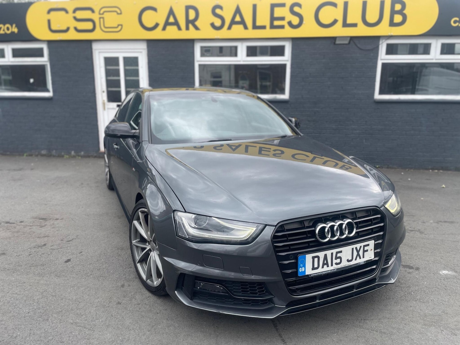Used Audi A4 2015 for sale - 76658297: Photo 1