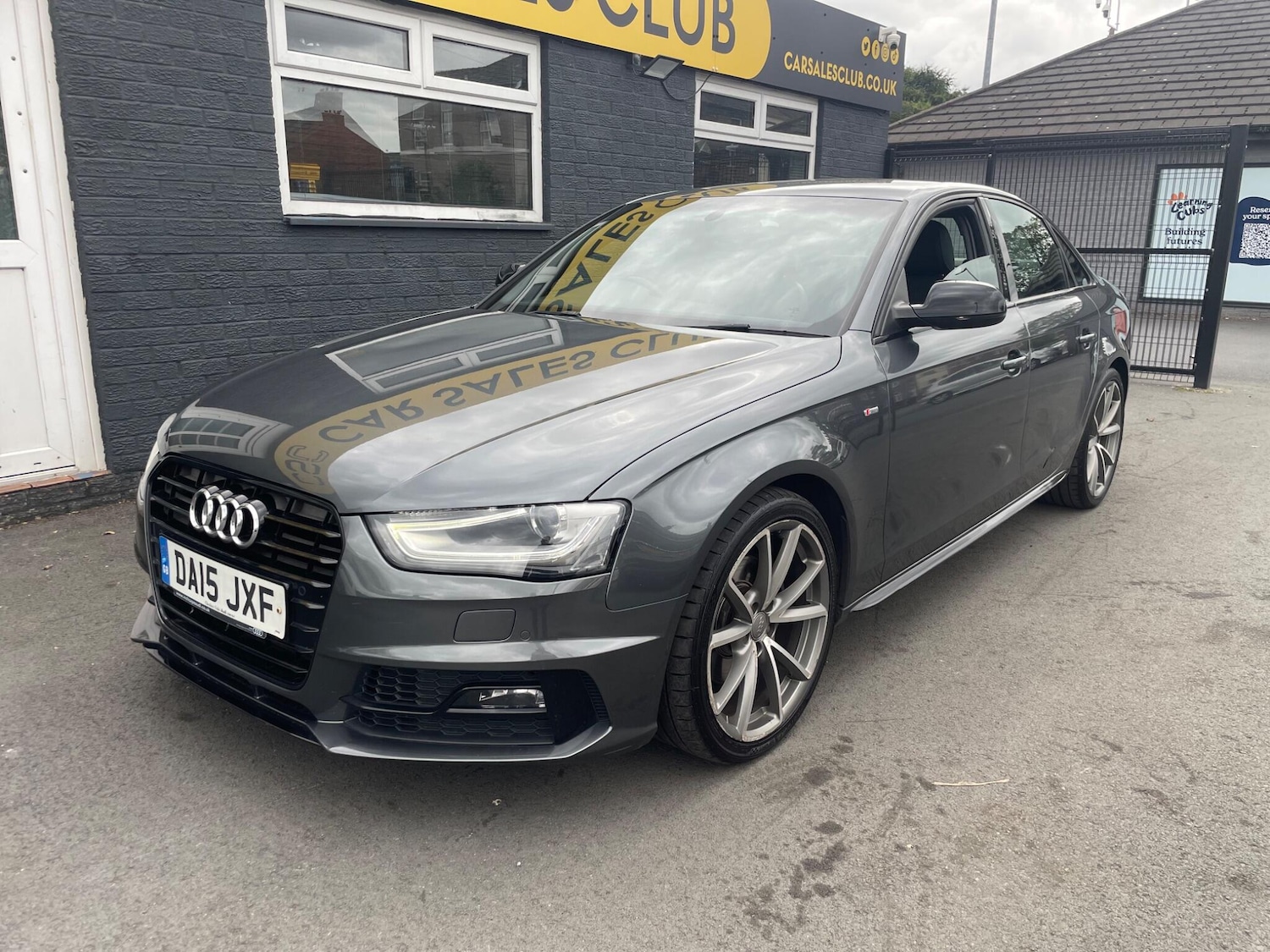 Used Audi A4 2015 for sale - 76658297: Photo 10