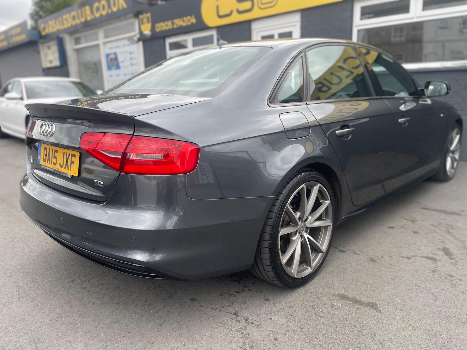 Used Audi A4 2015 for sale - 76658297: Photo 11