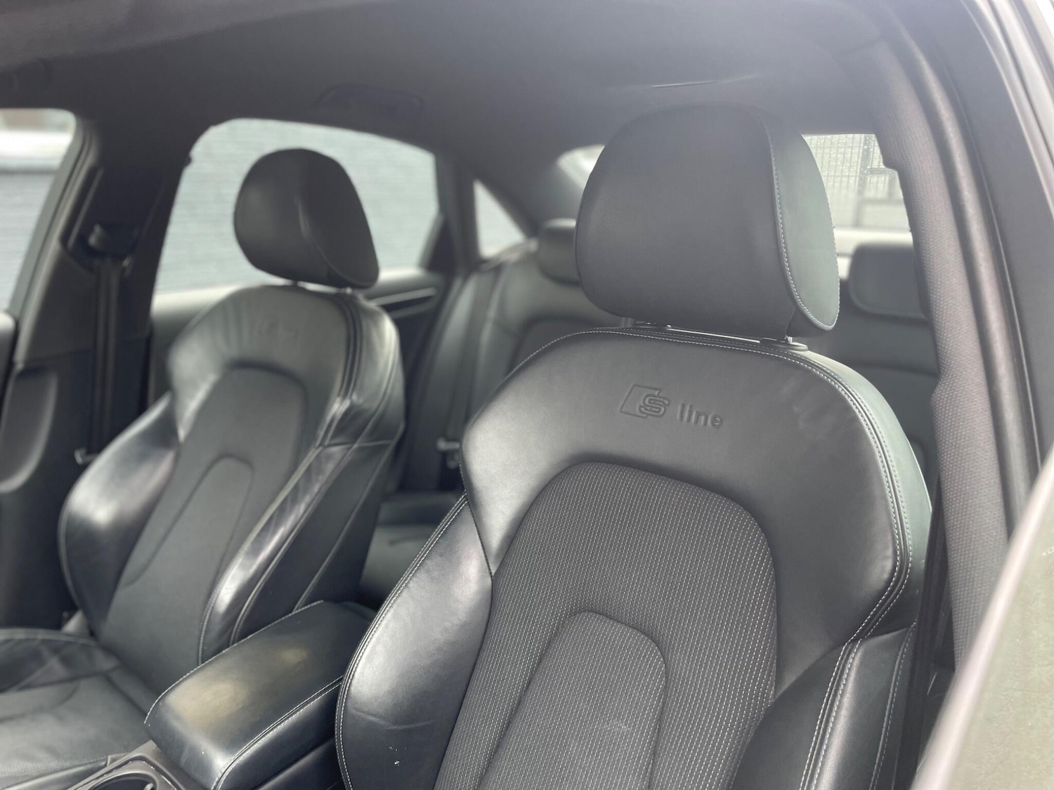 Used Audi A4 2015 for sale - 76658297: Photo 4