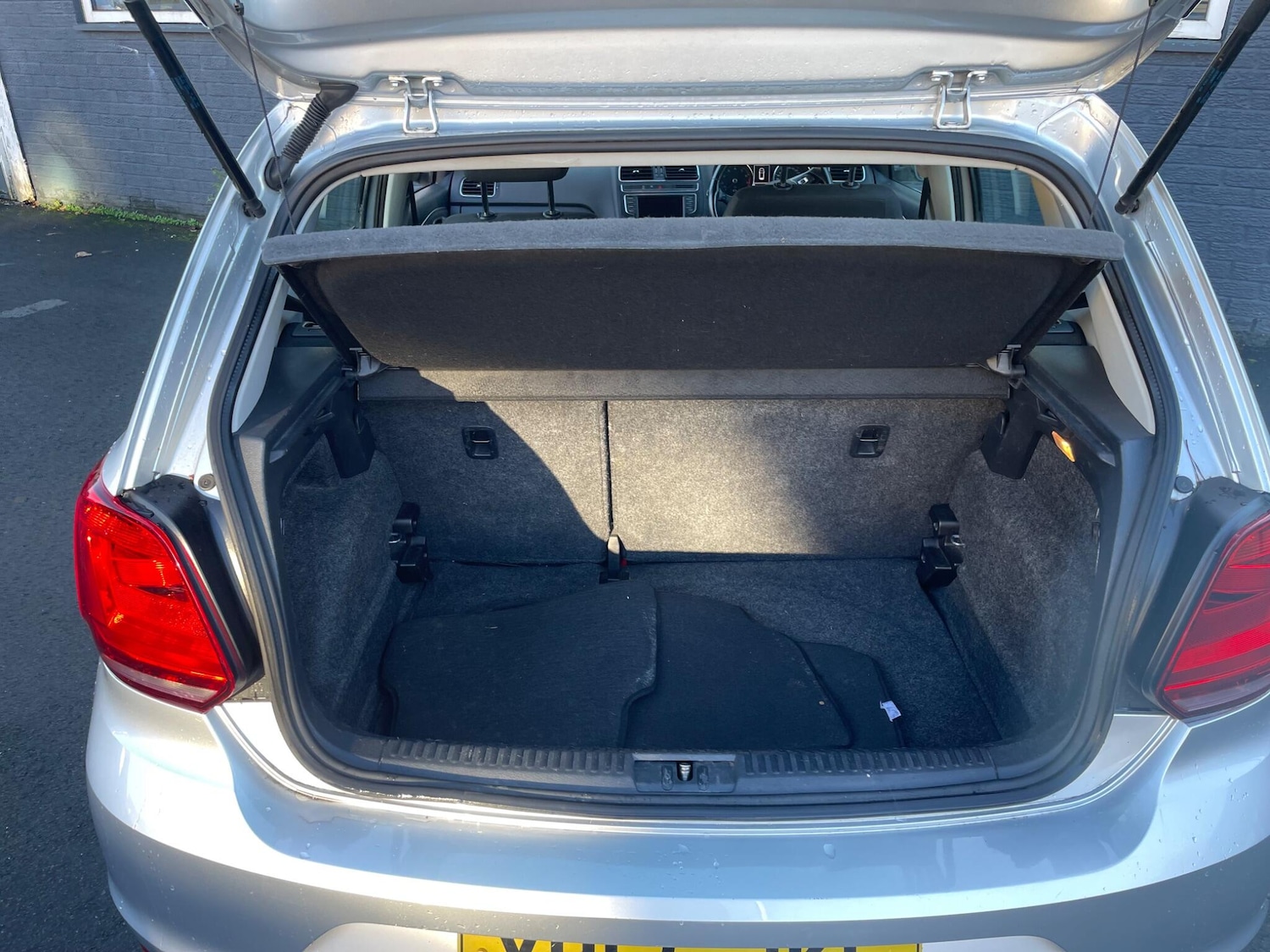 Used Volkswagen Polo 2015 for sale - 76765652: Photo 13