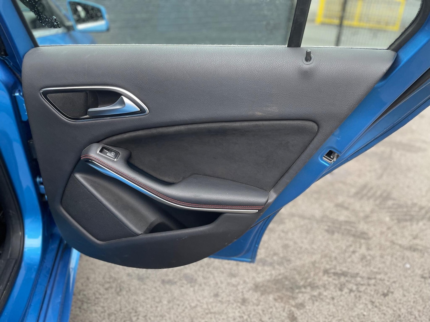 Used Mercedes-Benz A-Class 2013 for sale - 76657361: Photo 29