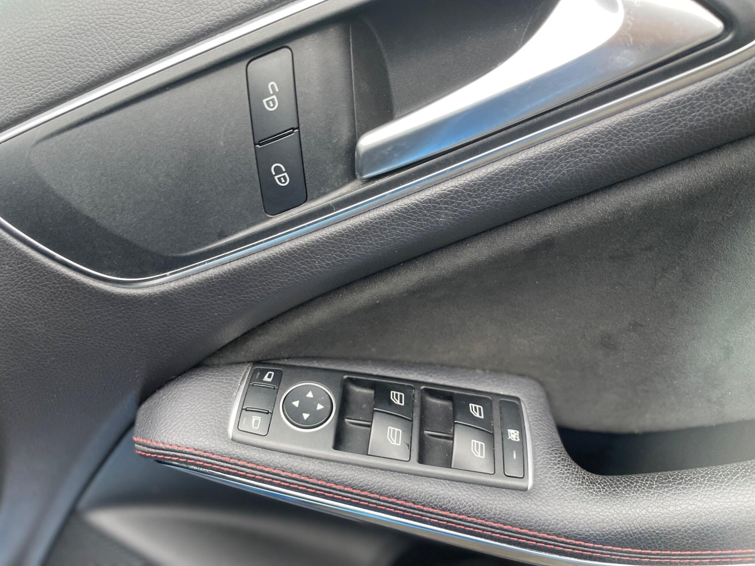 Used Mercedes-Benz A-Class 2013 for sale - 76657361: Photo 37