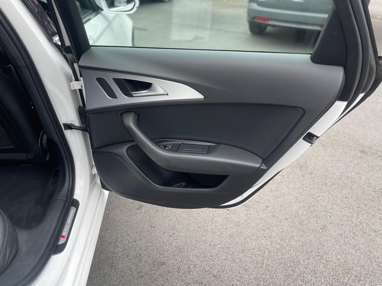 Used Audi A6 2014 for sale - 76657059: Photo 47