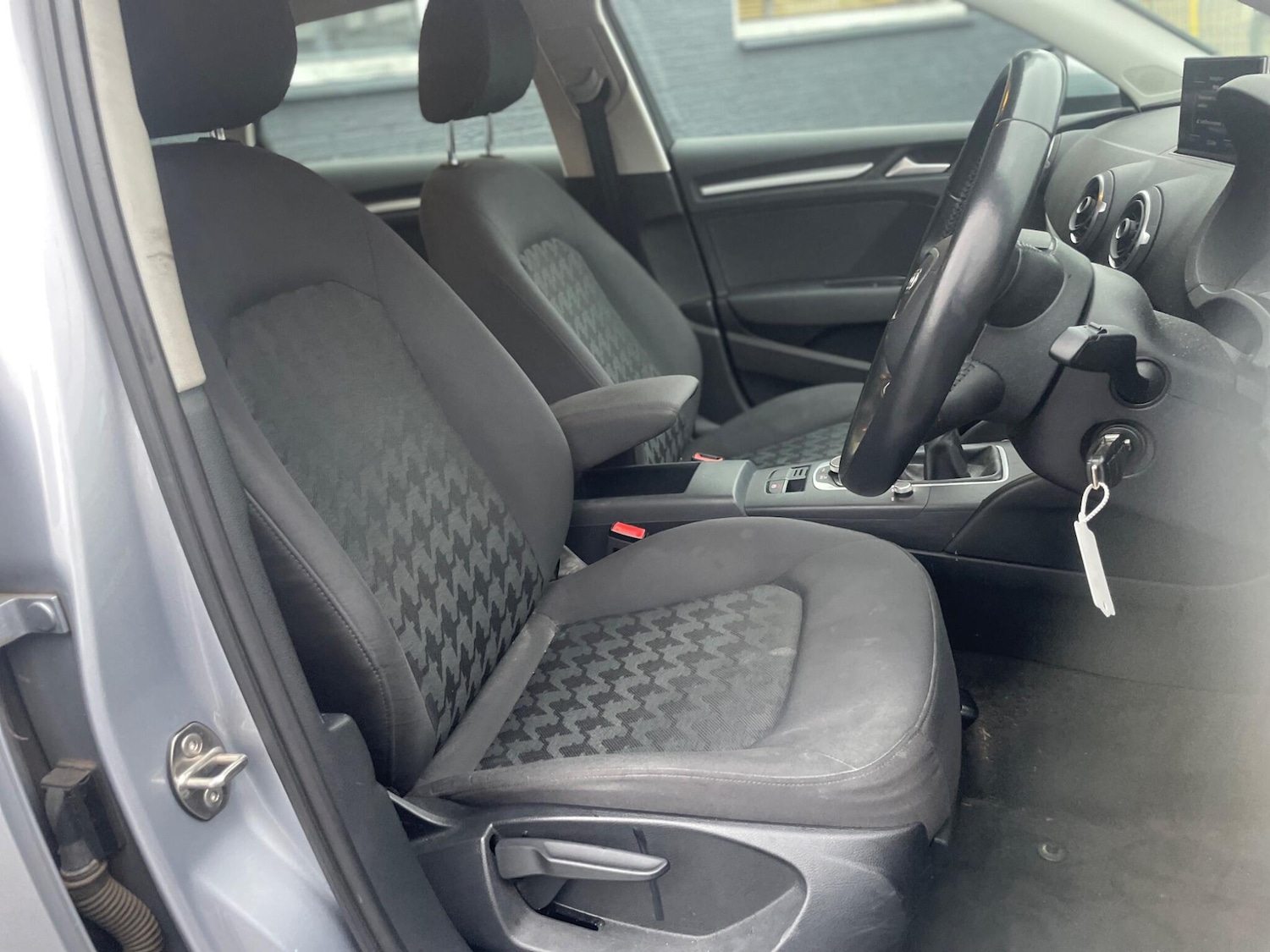 Used Audi A3 for sale - 76701343: Photo 3