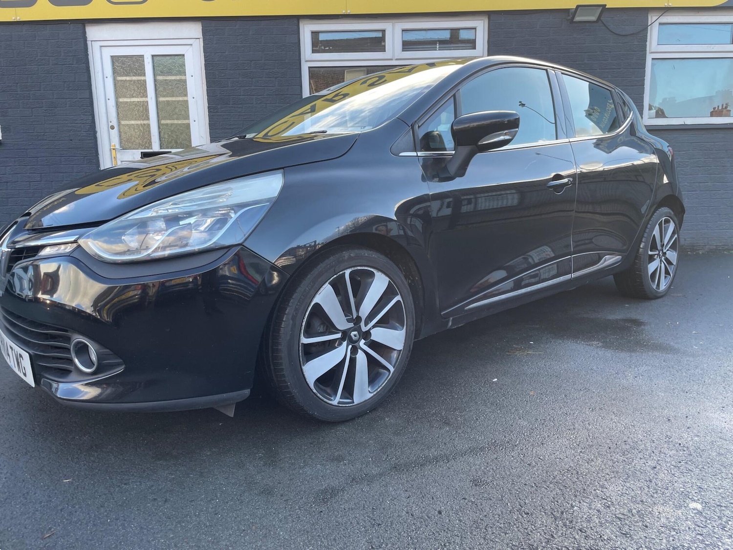 Used Renault Clio 2014 for sale - 76765867: Photo 14