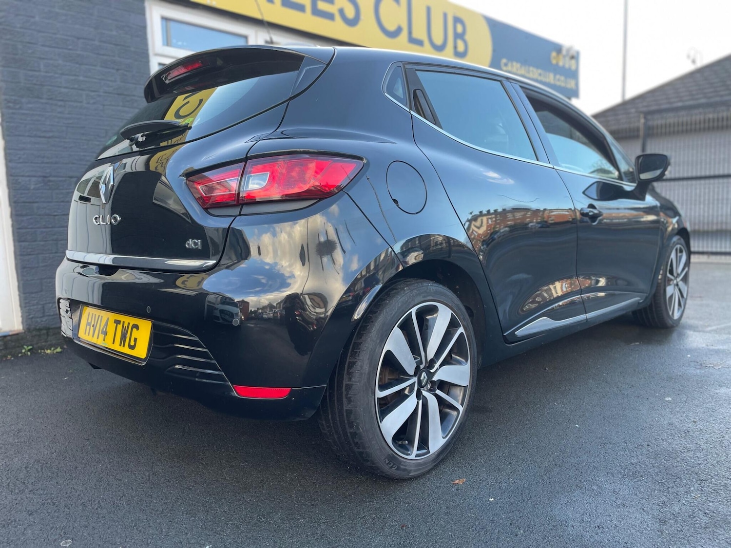 Used Renault Clio 2014 for sale - 76765867: Photo 15
