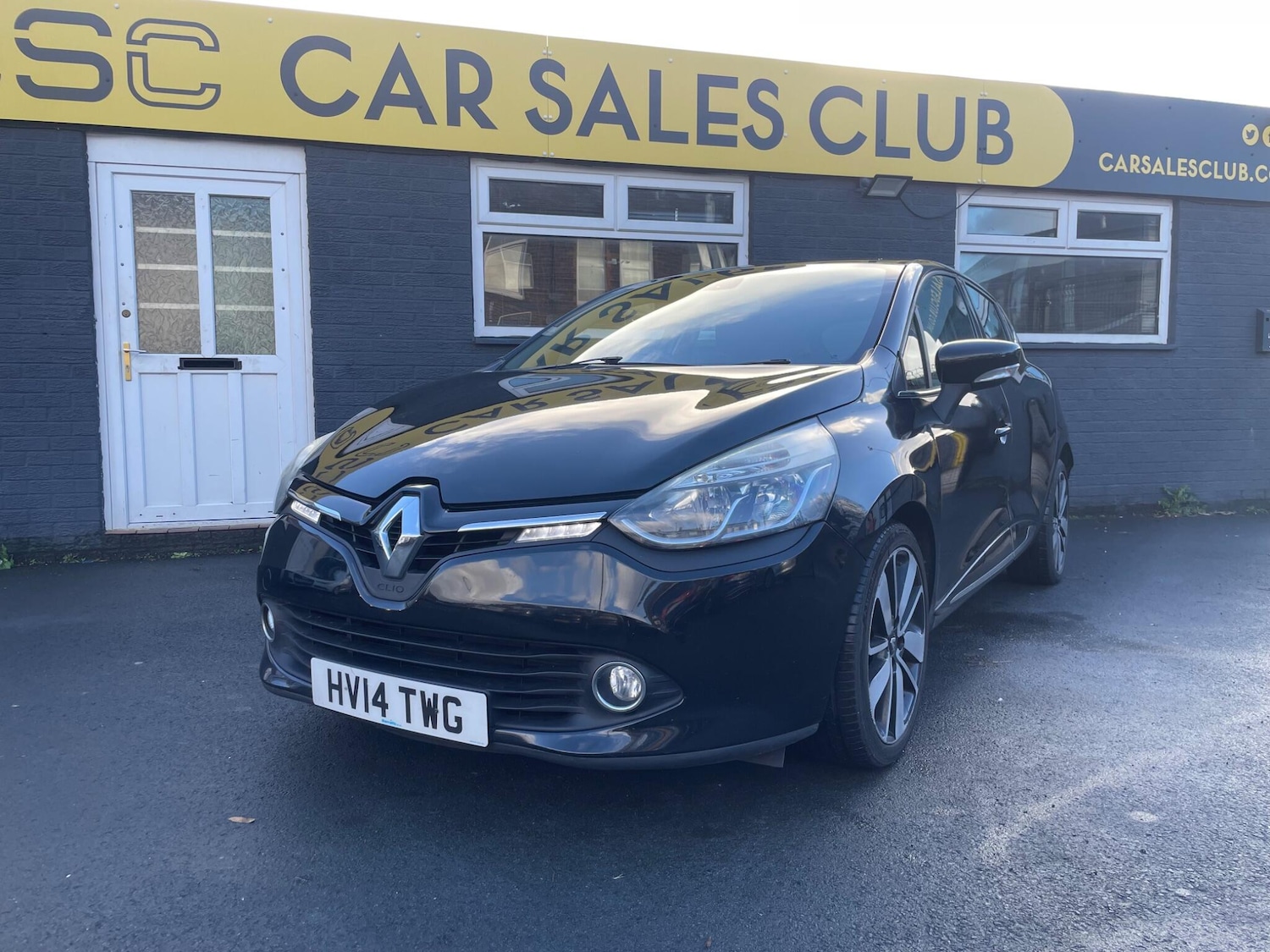 Used Renault Clio 2014 for sale - 76765867: Photo 9