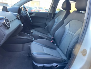 Used Audi A1 2012 for sale - 76765430: Photo