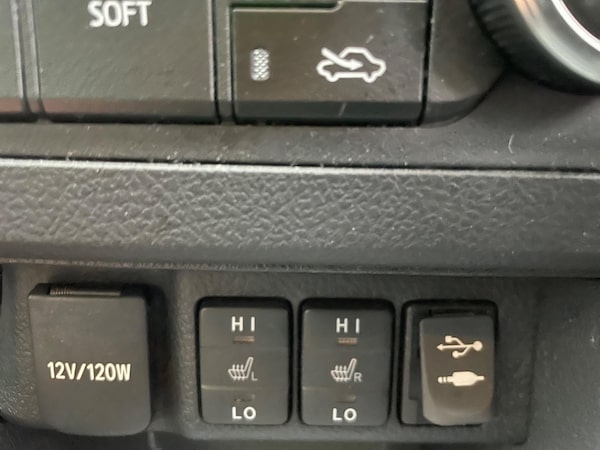 Used Toyota Auris 2014 for sale - 75425283: Photo 30