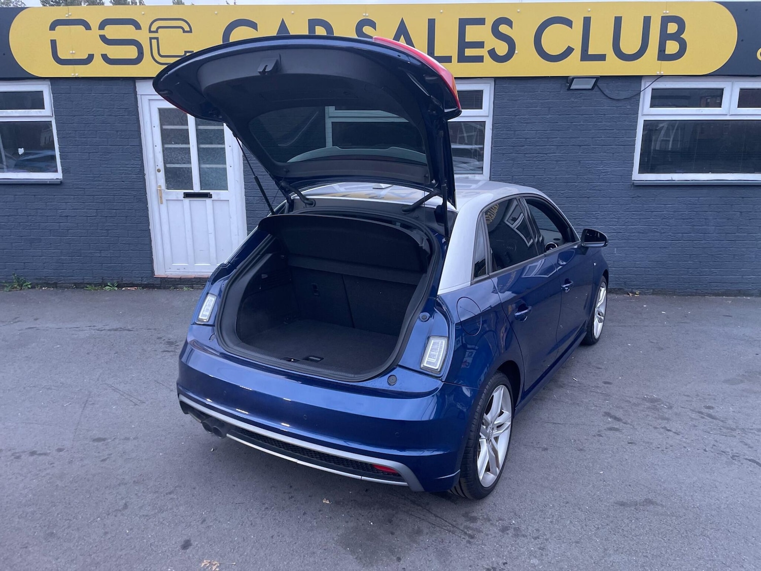 Used Audi A1 2012 for sale - 76656986: Photo 13