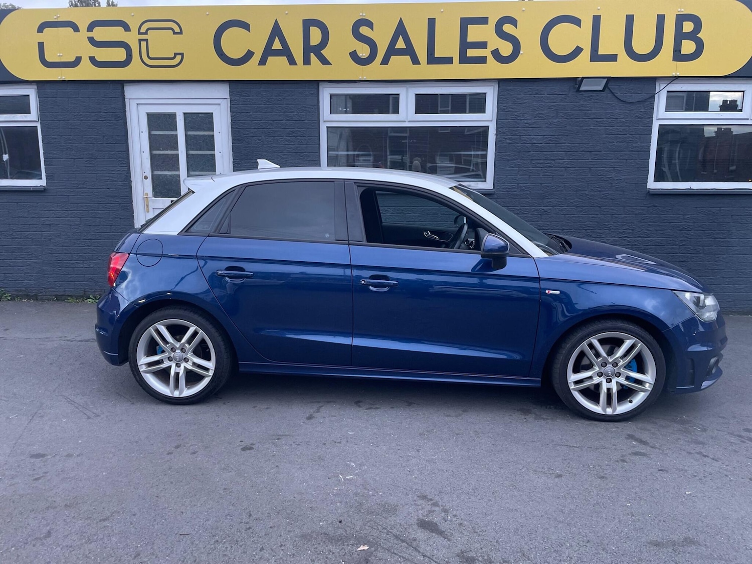 Used Audi A1 2012 for sale - 76656986: Photo 5
