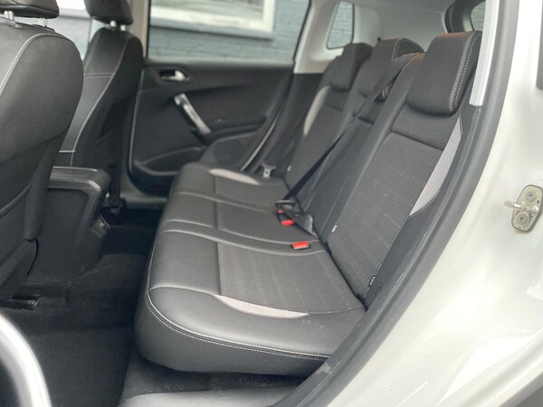 Used Peugeot 2008 2016 for sale - 75678555: Photo 33