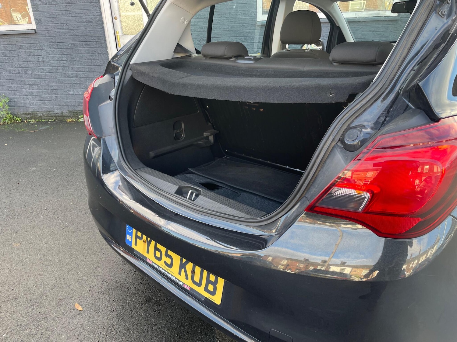 Used Vauxhall Corsa 2016 for sale - 76765108: Photo 33