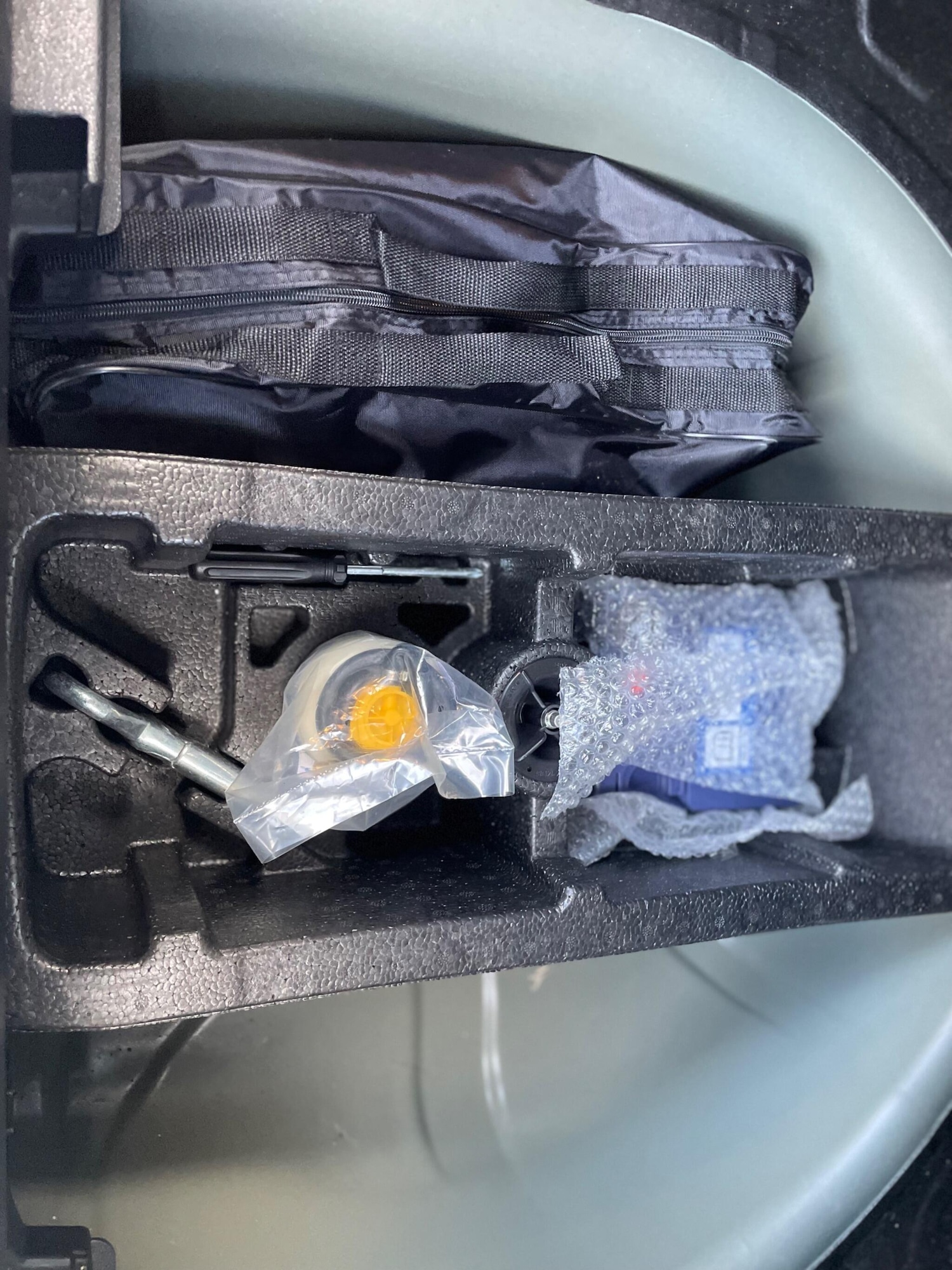 Used Vauxhall Corsa 2016 for sale - 76765108: Photo 36