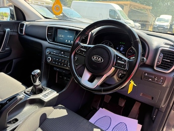 Used Kia Sportage 2018 for sale - 79389682: Photo
