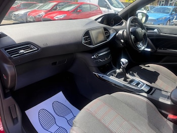 Used Peugeot 308 2018 for sale - 79389696: Photo