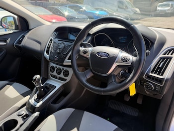 Used Ford Focus 2013 for sale - 79396094: Photo