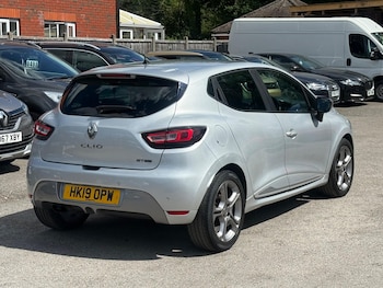 Used Renault Clio 2019 for sale - 79389695: Photo