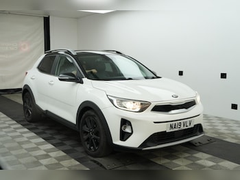 Used Kia Stonic 2019 for sale - 79425848: Photo