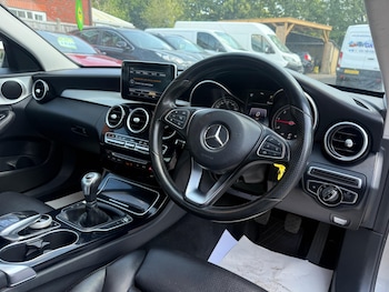 Used Mercedes-Benz C Class 2015 for sale - 79389672: Photo