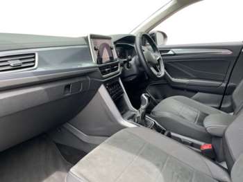 Used Volkswagen T-Roc 2023 for sale - 75026152: Photo