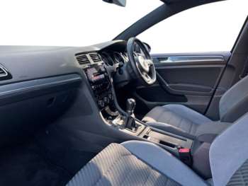 Used Volkswagen Golf 2020 for sale - 75044138: Photo
