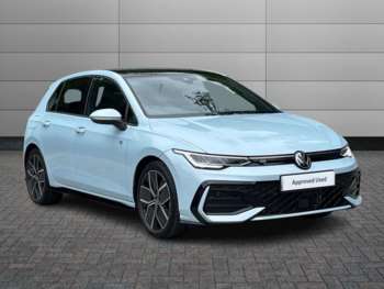 2025 - MK8 Facelift 1.5 eTSI (150ps) R-Line DSG Automatic 5-Door