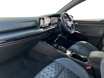 Used Volkswagen Golf 2024 for sale - 74512805: Photo