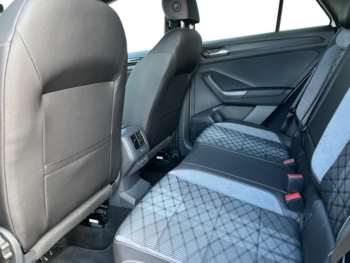 Used Volkswagen T-Roc 2023 for sale - 74178076: Photo