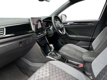 Used Volkswagen T-Roc 2024 for sale - 74891017: Photo